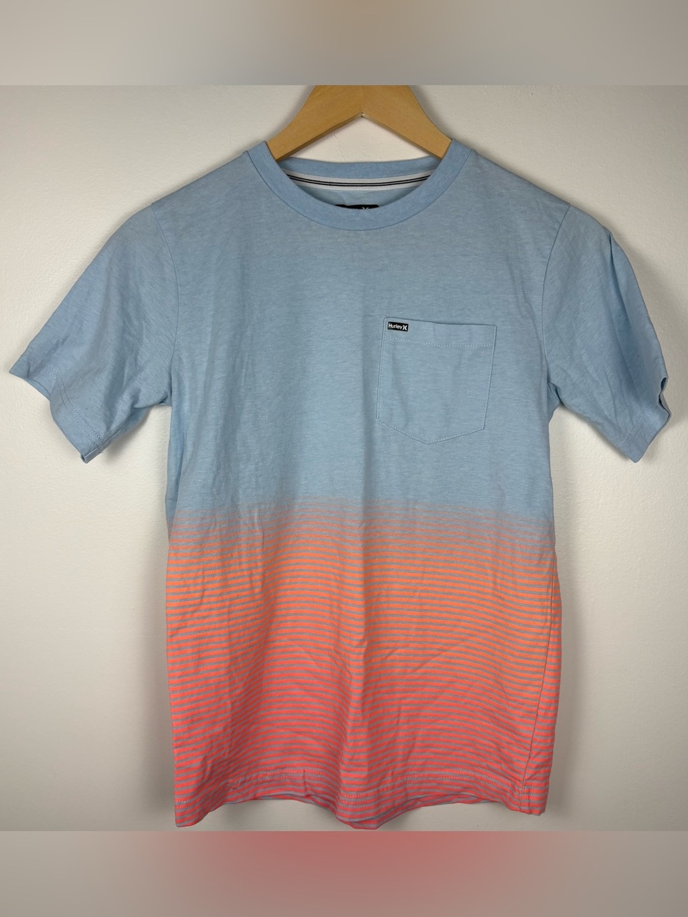 Hurley Boys Light Blue Orange Ombré Stripe T-Shirt Size Large 12-13 Y Cotton